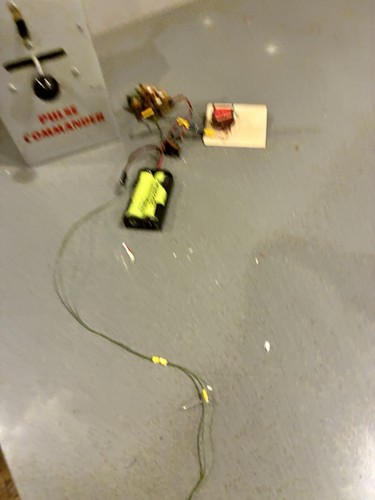 Complete Working Ace Pulse Commander Single Channel R/c Model airplane Radio - Picture 8 of 8