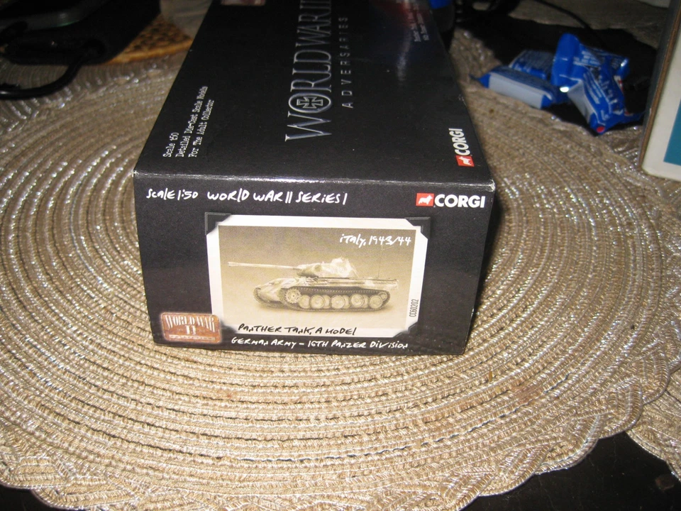 MIB Panther Tank, A Model Italy, 1943/44 by Corgi Classics in 1/50 scale - 2003 - Image 2 of 3