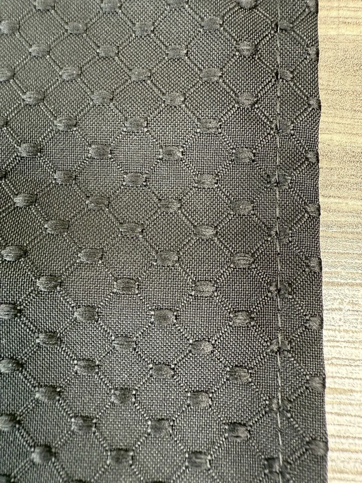 Villeroy & Boch Guardanapos de Pano Preto Conjunto de Mesa de 9 – 16” Padrão Quadrado Texturizado - Imagem 2 de 4