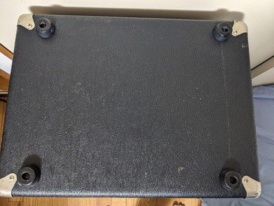 Fender Japan Bassman 35X Vintage Bass Amp with Headphone