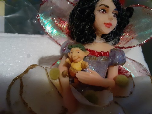 "Snow White, Fairy Princess" Ashton-Drake 6" "New" Dwarf Figure COA - Picture 2 of 3