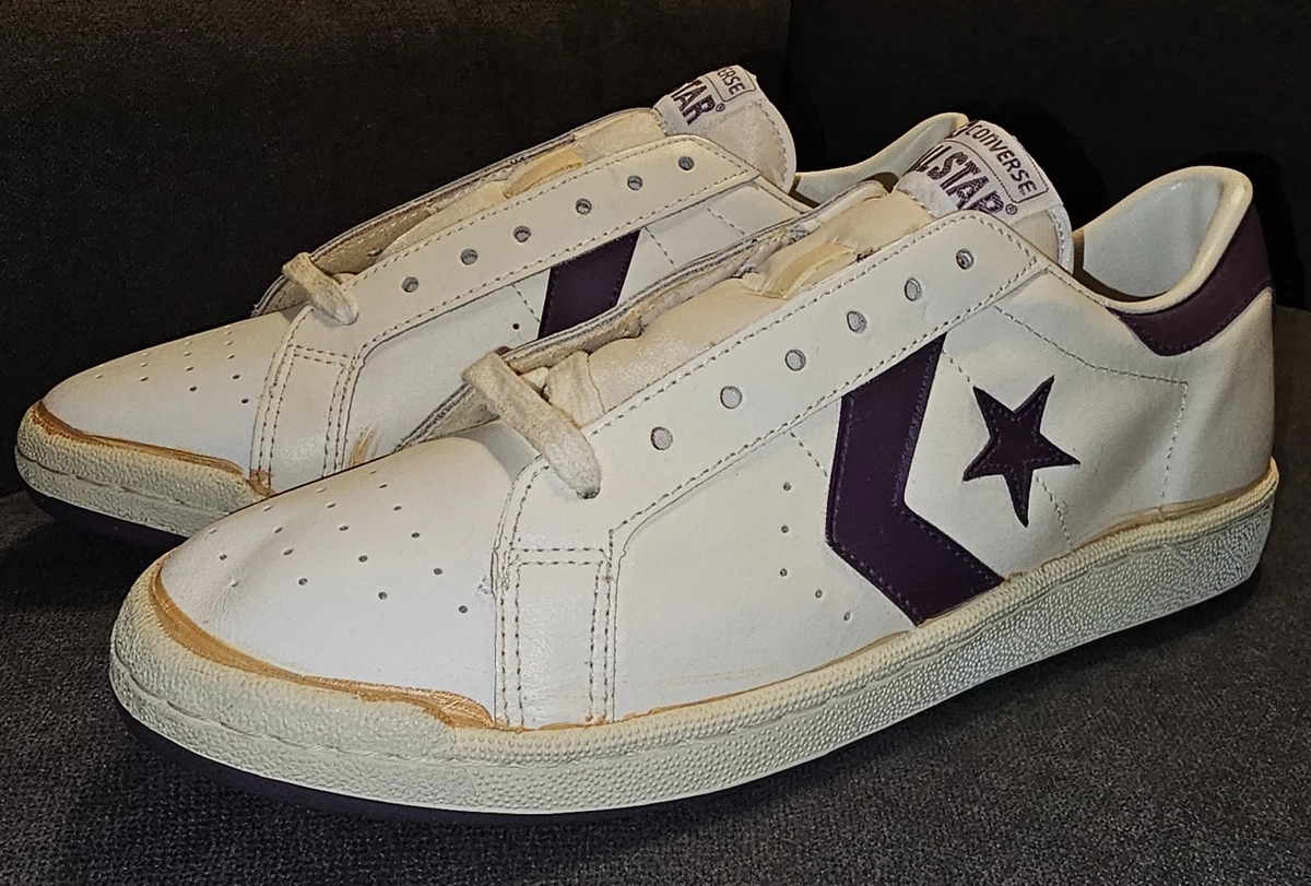 Vintage 90s Converse Chuck Taylor Low Sneakers Shoes Men\'s 8 White Vintage CONVERSE Chucks All Star Tan Canvas High Top Men main image 3