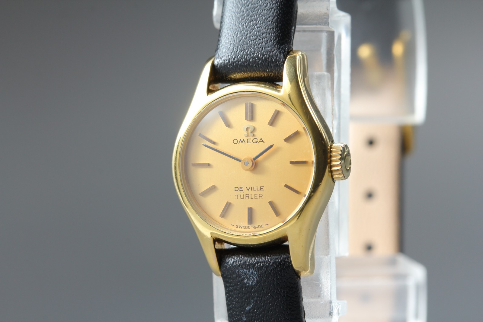 Vintage 1969 Near MINT OMEGA De Ville TURLER Cal.485 Manual Winding 17mm Womens
