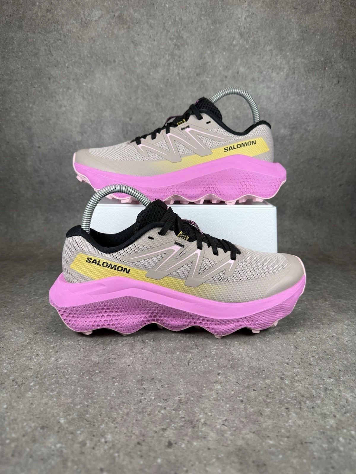 Salomon Ultra Flow 2 Trail Running Shoes Max Cushion Hiking Trainers Women’s 5