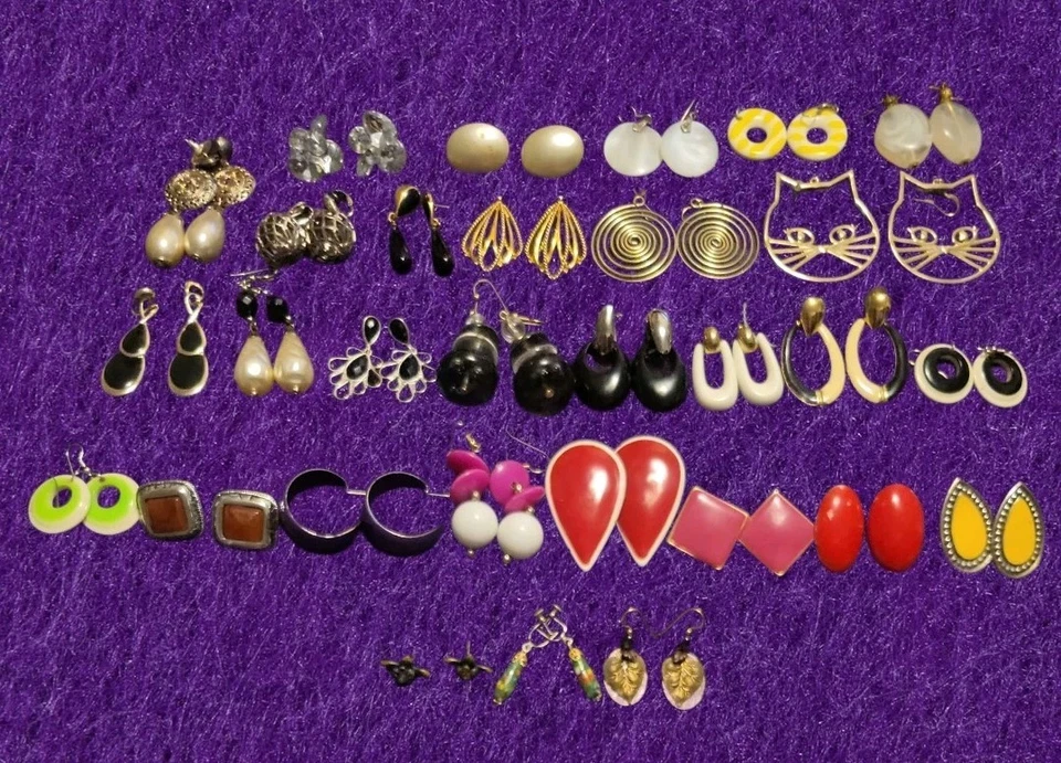 Pendientes llamativos vintage años 80 90 Y2k audaces retro geométricos perforados y con clip Foto 2 de 4