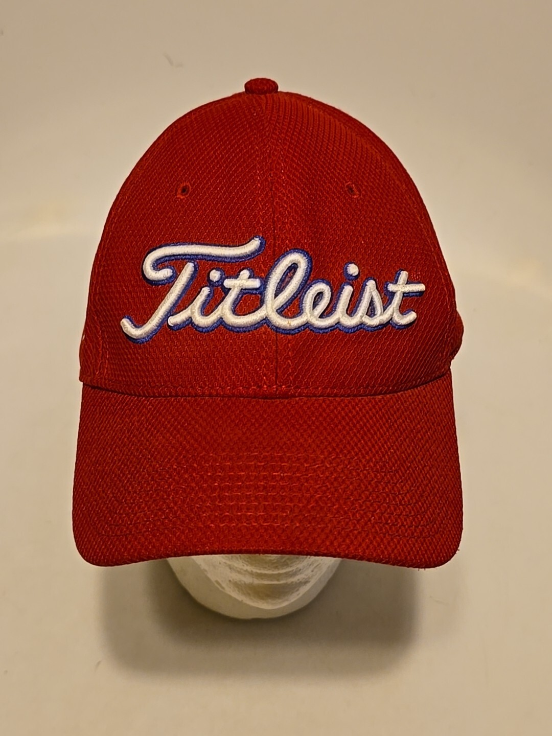 Titleist  Ryders Cup 2016 New Era Golf Cap Red White Embroidered Logo Adjustable