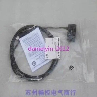 1pcs New P+F junction box VAZ-2T1-FK-G10-2M- -V1-G 216037 #D2*