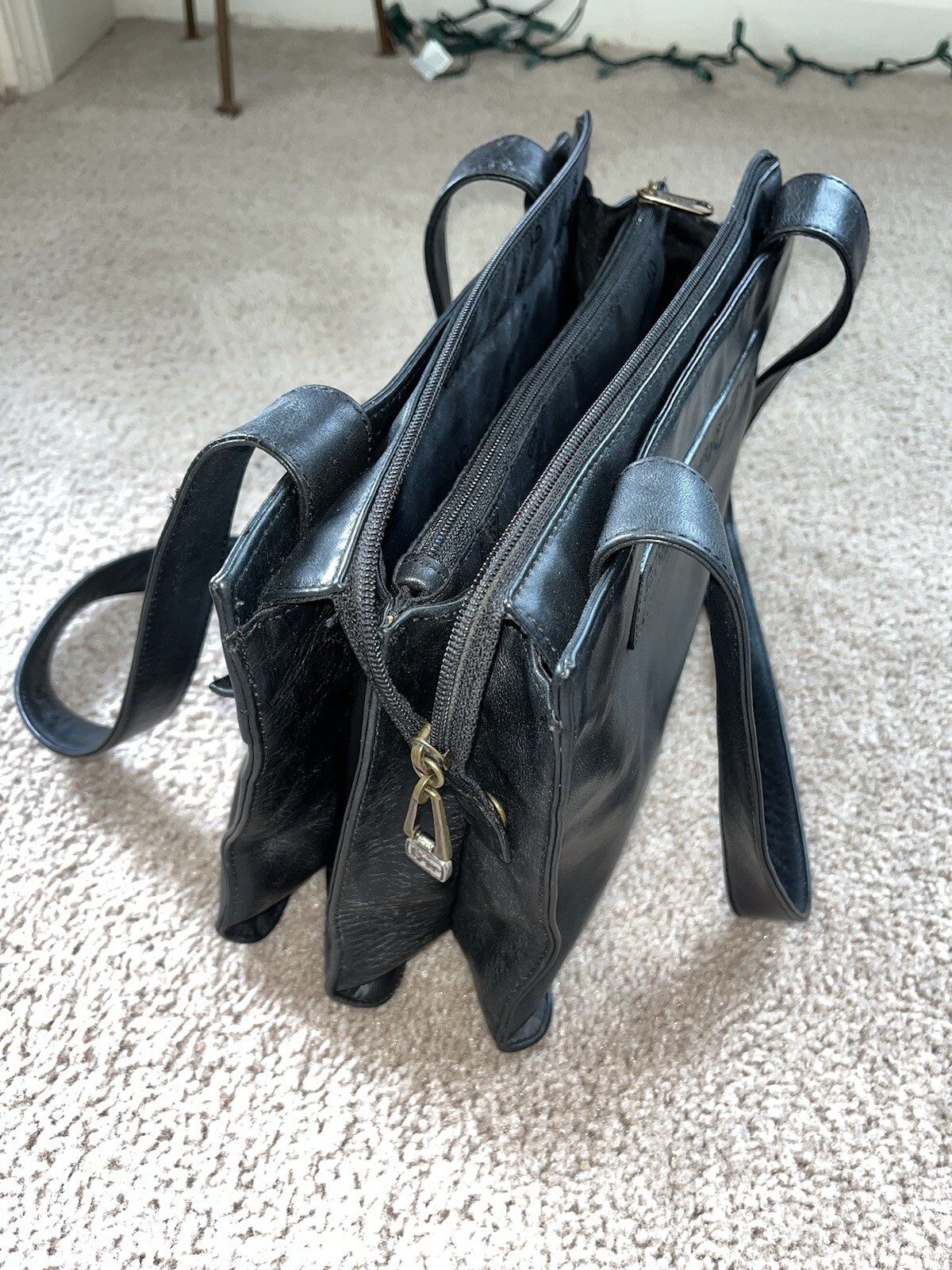 Fossil Leather Bag  — image 8