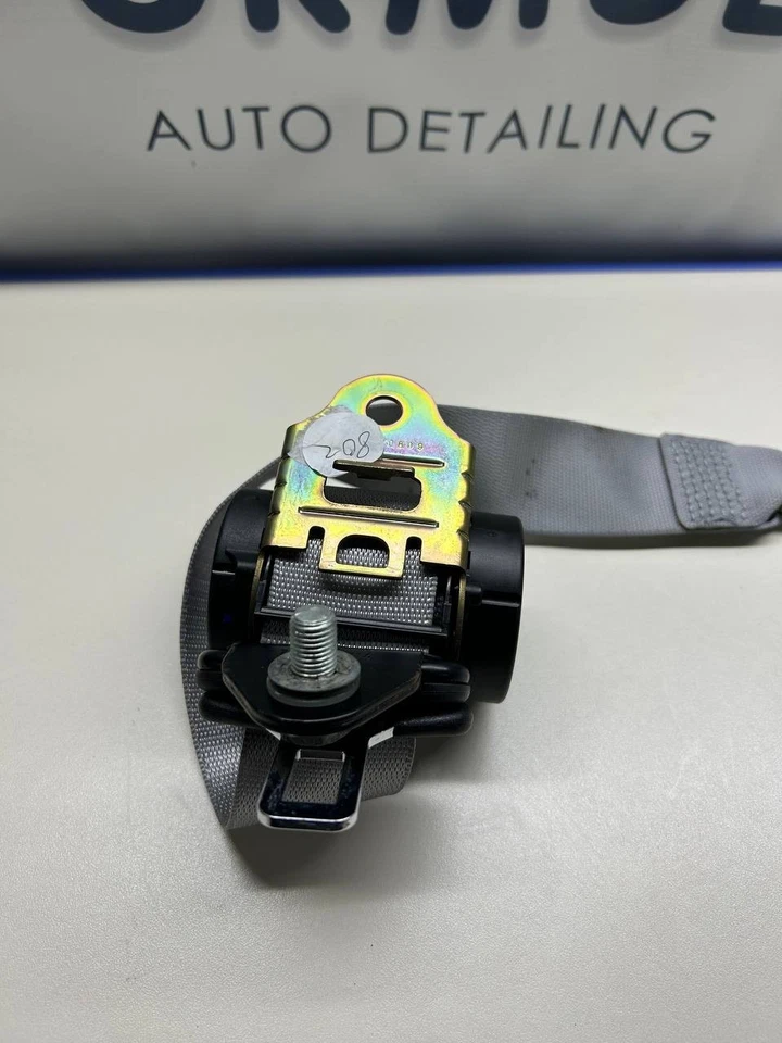 98-03 Cinturón de seguridad trasero izquierdo o derecho mercedes w208 clk320 clk55 gris fabricante de equipos originales Foto 2 de 4