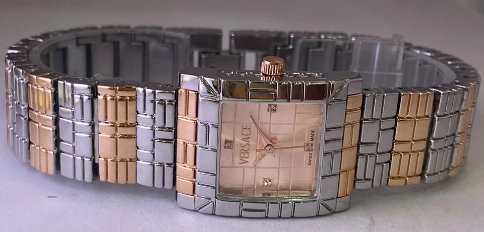 Reloj Pulsera Versace Restaurado Hermoso Mosaico Rosa - Esfera Dorada Cuarzo Para Mujer Foto 4 de 4