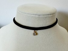 Adjustable 16  Black Victorian Gothic Velvet Gold Rhinestone Choker Necklace EUC
