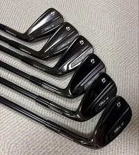TaylorMade P790 BLACK Iron set 5-pw / Dynamic Gold 105 S200 VSS