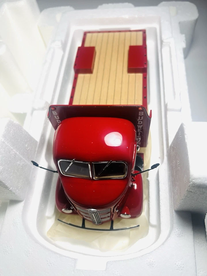 Camión de reparto GMC Budweiser 1938 Danbury como nuevo camión de barril de cerveza fundido a presión 1/24  Foto 4 de 4