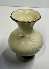 Lenox Ivory Color Bud Vase Elfin Collection 24K Gold Trim 4.5โ Made In USA