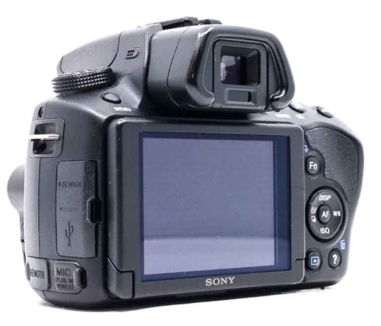 Sony Alpha 37, photo 2 of 5