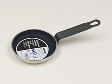 Vogue Aluminium Non-Stick Teflon Blinis Small Frying Pan 12 cm / 160 ml, Black &