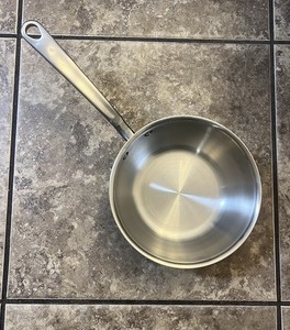 Made In Cookware Stainless Steel Saucier Pan Pot - 2 QT Made-In Italy ( No Lid )