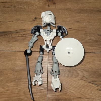 Lego Bionicle 2002 Kopaka Toa Nuva 8571 All Pieces Read | eBay