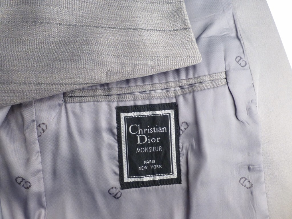 ジャケット・アウター DIOR HOMME TUXEDO JACKET RARE DIOR HOMME SLIMANE ERA TUXEDO / SMOKING JACKET - S/S 06