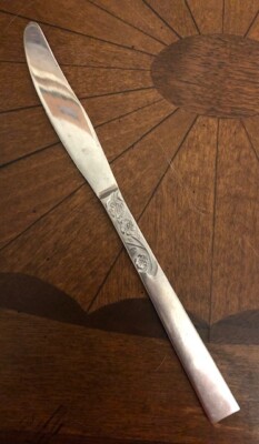 Dinner Knife Welling Ware WWA1 Stainless Silverware Flatware Floral Japan