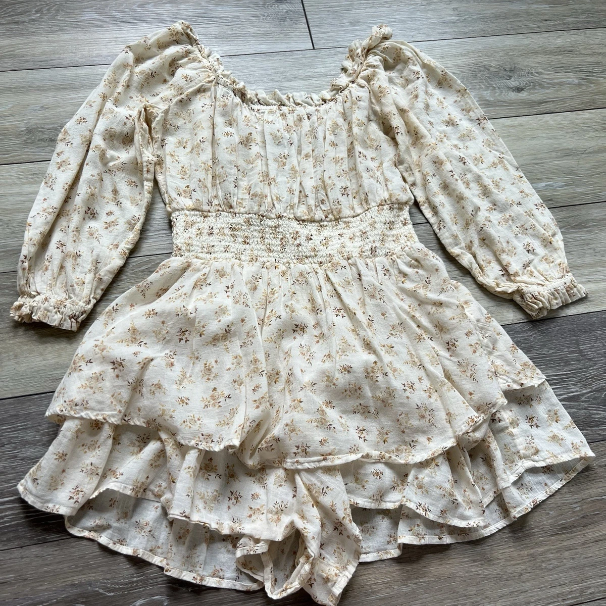 【Ameri】SOFT LACE FLOWER ROMPERS アイボリー American Eagle Outfitters Romper Floral Jumpsuits & Rompers for