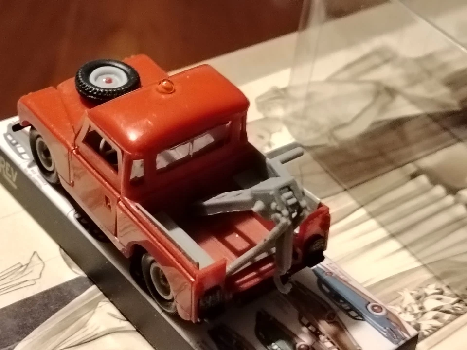 1/43  Norev   Land Rover  Dépanneuse rouge N° 154 - Photo 3/4