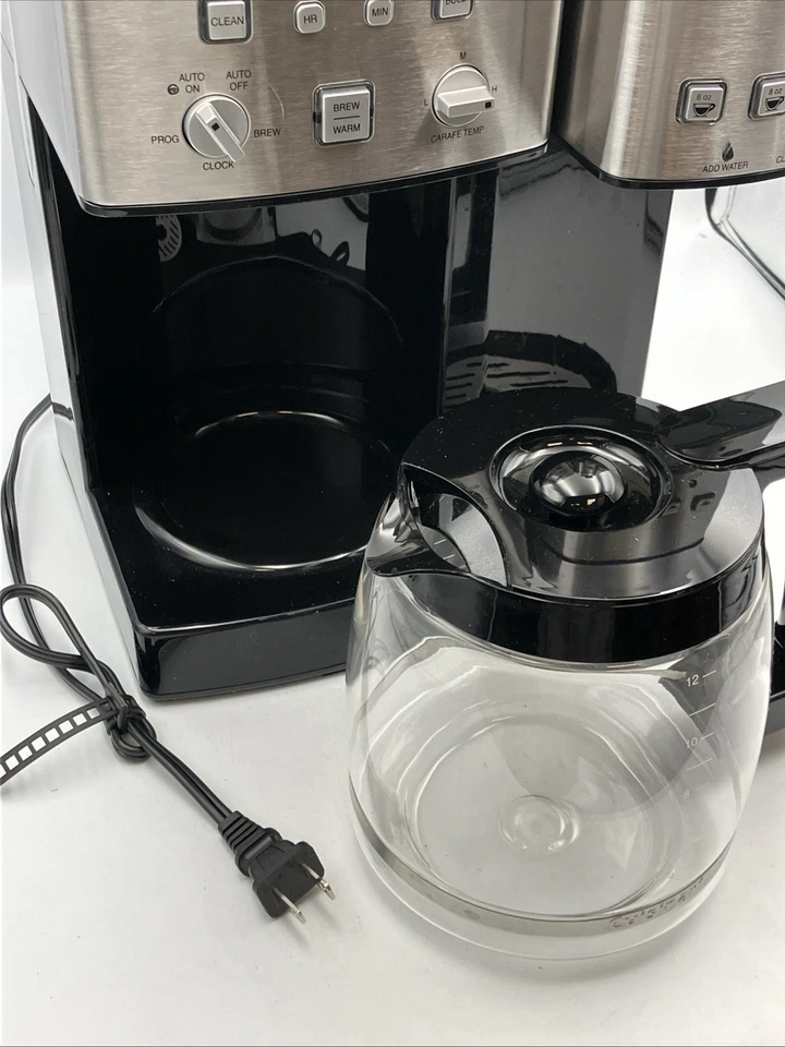 Cuisinart Coffee Center 12 Cup Coffeemaker and Single-Serve Brewer - Image 4 of 4