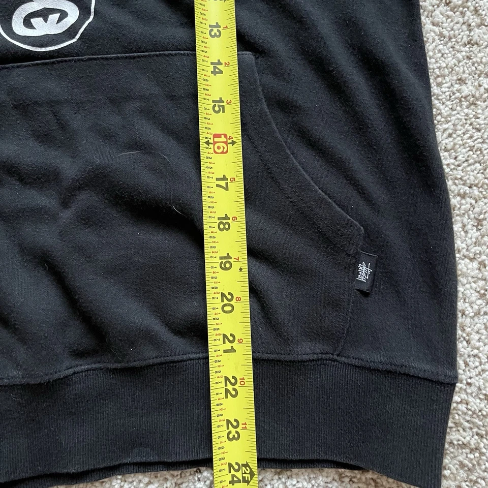 Stussy Men's black World Tour Hoodie Youth large - Image 4 of 4