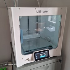 Ultimaker S3 Dual Extrusion 3D Printer - Low Hours - 7 Filaments inc