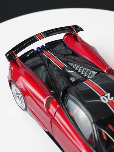 Pagani Huayra BC alloy car model 1:18 - Picture 6 of 8