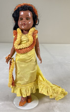 Hawaiian Hula Girl Doll with Yellow Dress, Lei Vintage 50s/60s Tiki Decor 10"in