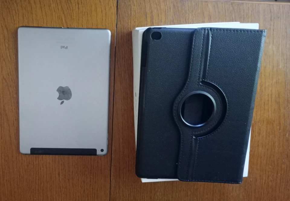 Apple iPad 2 · 128GB · Wi-Fi, Foto 3 von 5