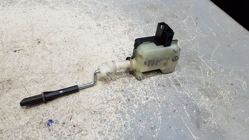 Stellmotor Öffner Tankklappe Tankdeckel VW 1 T Touran 2.0 TDI DPF DSG