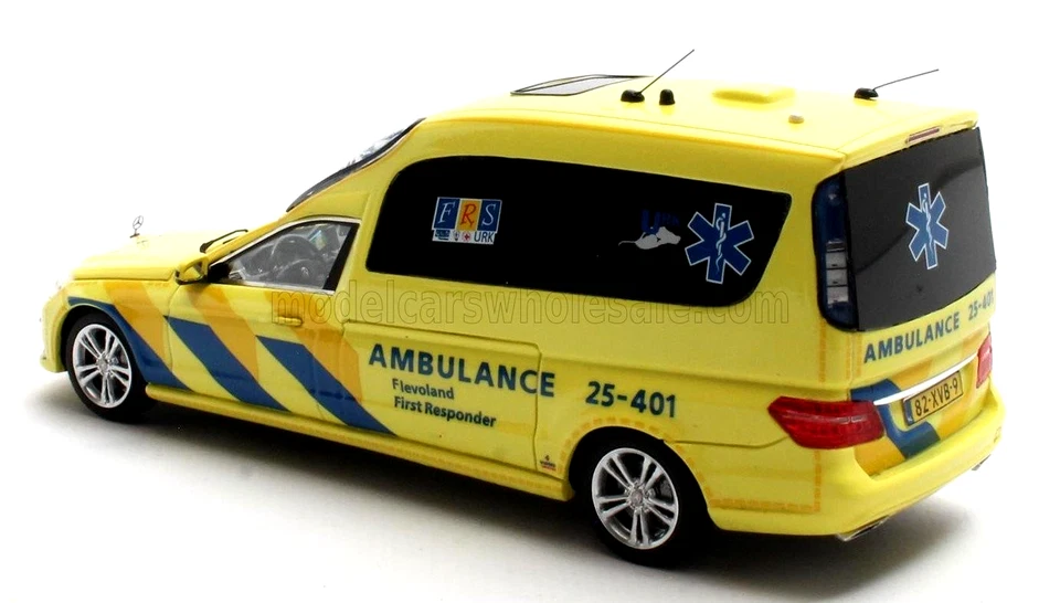 resin-modelcar 1/43 MERCEDES E250D (VF212) AMBULANCE FLEVOLAND (NL) 2024 -yellow - Image 2 of 2