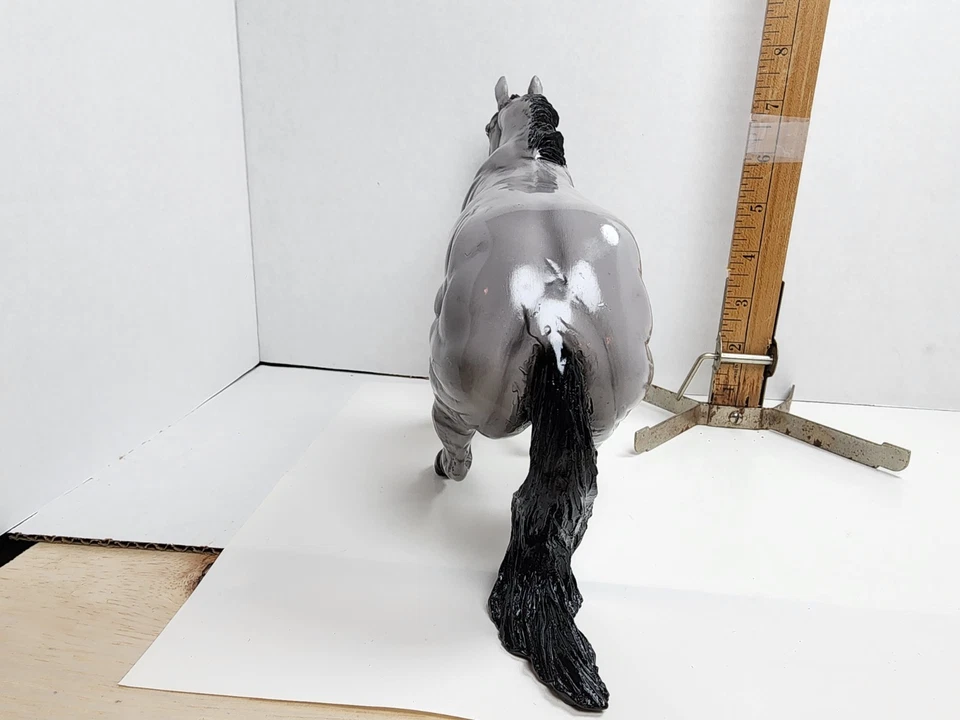 Black Horse Ranch Collection - Reining Grulla - Resin/Porcelain - Image 4 of 4