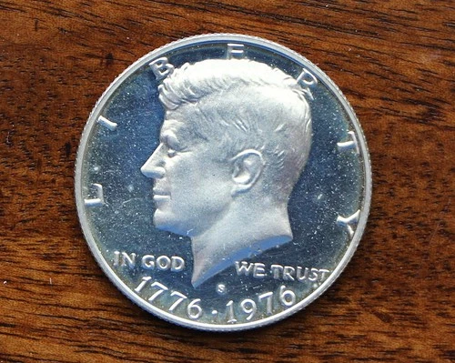 1976-S PROOF UNCIRCULATED KENNEDY 40% SILVER HALF DOLLAR (JFK76S10)