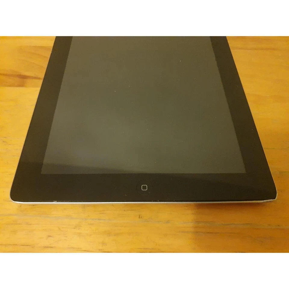 Apple iPad 2 A1396 iOS Tablet Silver 9.7" LCD Dual-Core 1-GHz Wi-Fi (512MB+16GB) - Image 3 of 4