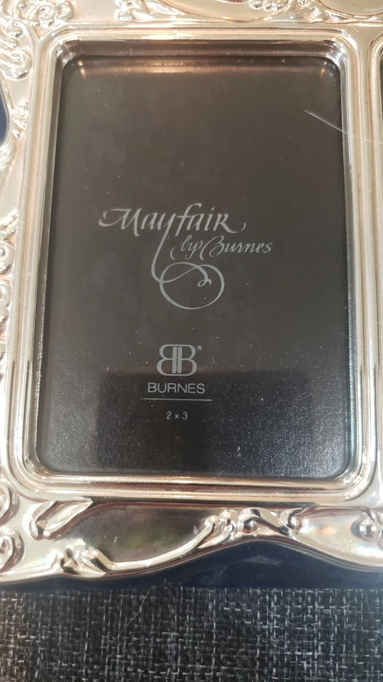 Marco de fotos doble Mayfair by Burnes 2x3 plateado soporte fieltro trasero Foto 3 de 4