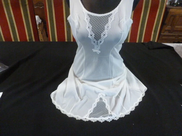 Combinaisons et jupons Taille 44 pour femme