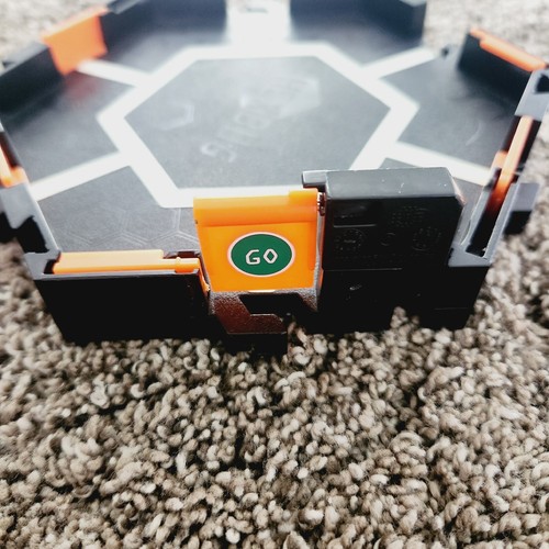 Hexbug Nano Habitat Cell Black And Orange With Swinging Stop And Go Door - Picture 2 of 3