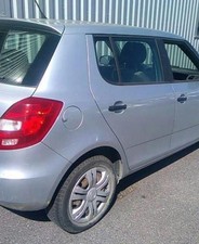 Porte arrière et accessoires Skoda 120