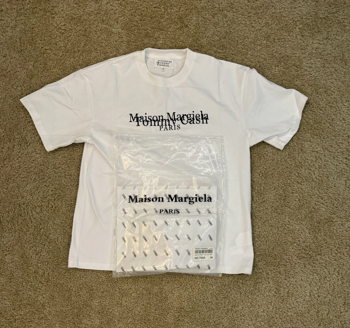 Size M Men's Maison Margiela Shirts for sale | eBay Size M Men's Maison Margiela Shirts for sale | eBay
