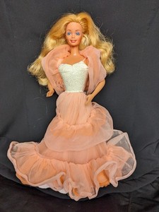 Barbie Peaches 'N Cream 1984 – Mattel – Vintage – Robe Pêche