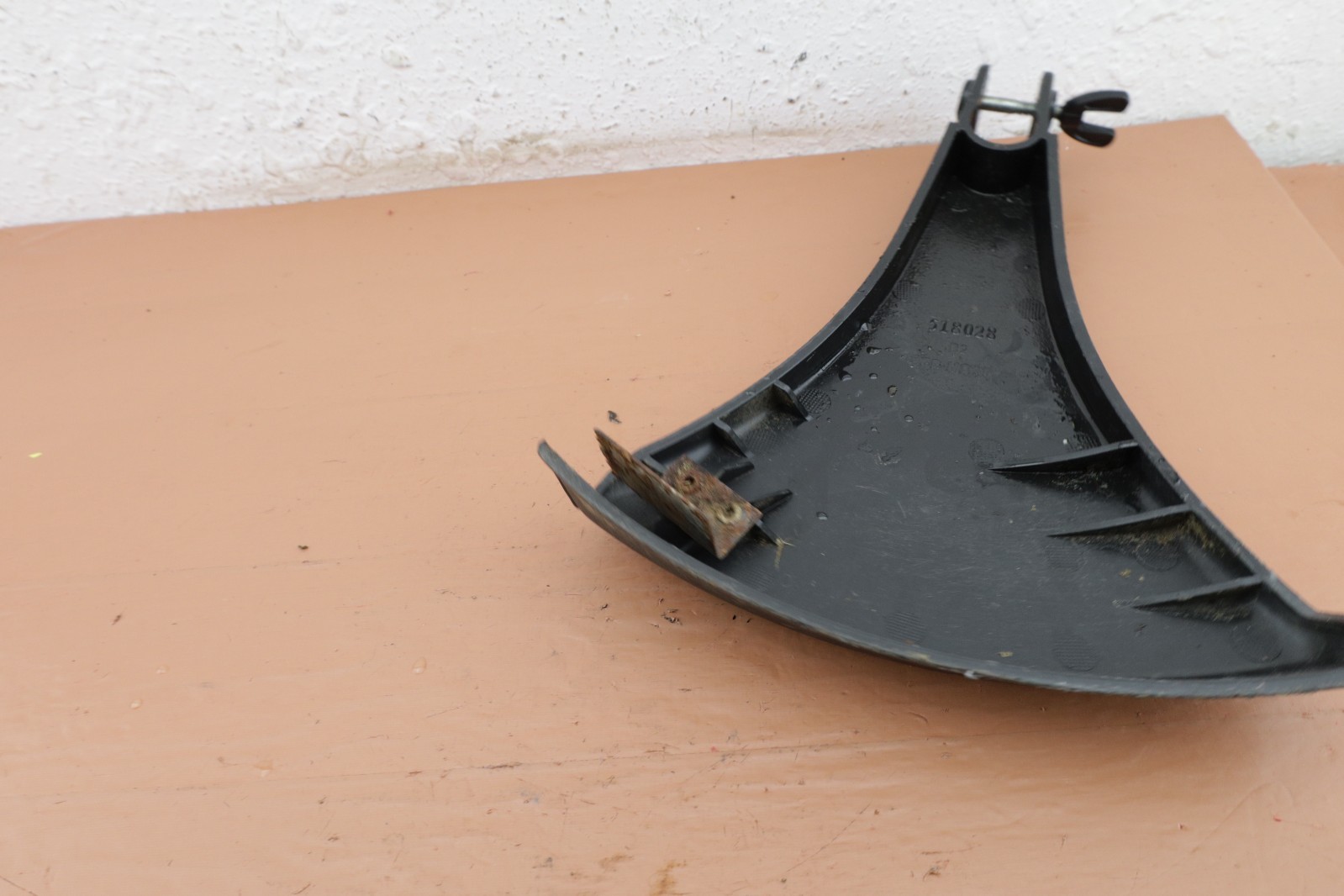 Ryobi RY34420 String Trimmer OEM Grass Deflector / Shield 518028