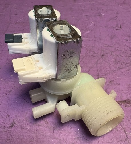 Original HOTPOINT NSWM965CBS Waschmaschine Doppel Wassereinlassventil