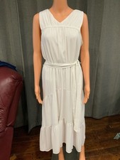 Simply Vera Vera Wang White Sleeveless V-Neck Tiered Maxi Dress