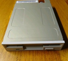 Mitsumi / Newtronics D359T6 1.44 MB 3.5 Inter...