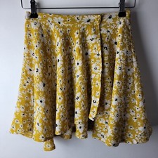 WYLDR Women Size XS Yellow White Floral Wrap Layered Mini Skirt Casual Summer