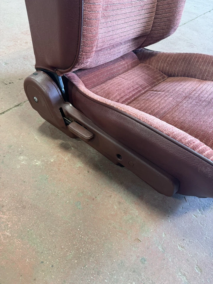 Asiento de pasajero derecho Mazda Rx7 S3 FB 1984 1985 tela borgoña Foto 4 de 4