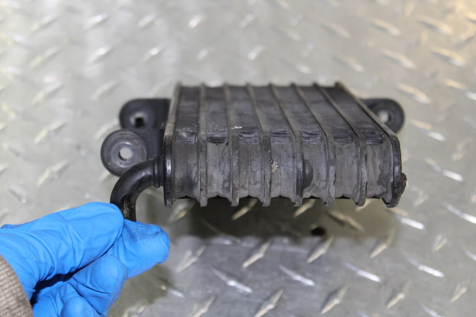 Aprilia RSV 2001 motor mille enfriador de aceite de motor Foto 4 de 4